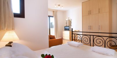 <font color=white>Three room apartments</font>